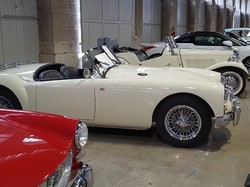  <a style='color: #fff;' href='/uploaded/photo/2eme-salon-des-vehicules-anciens-et-de-prestiges-5d9c4f6a6b5da.jpg'>(Télécharger)</a>