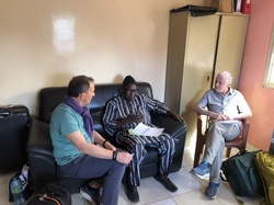  <a style='color: #fff;' href='/uploaded/photo/bambali-sy-ny-gal-699f316997b49.jpg'>(Télécharger)</a>