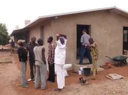  <a style='color: #fff;' href='/uploaded/photo/benin-ferme-avicole-56dee8aacdd52.jpg'>(Télécharger)</a>