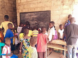 23.06.15 <a style='color: #fff;' href='/uploaded/photo/senegal-kamiack-ecole-558aa14e850bb.jpg'>(Télécharger)</a>