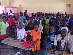 de quoi bien travailler ! <a style='color: #fff;' href='/uploaded/photo/senegal-village-de-kamiack-535e16badd0d1.jpg'>(Télécharger)</a>