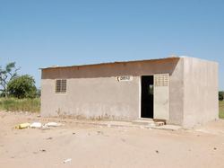Une nouvelle salle de classe créée en plus ! <a style='color: #fff;' href='/uploaded/photo/senegal-village-de-kamiack-535e16f7858d8.jpg'>(Télécharger)</a>